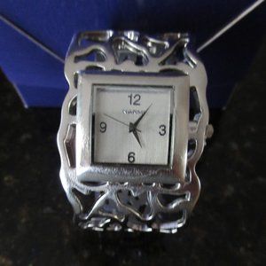 Narmi Stainless Steel Spring Hinge Watch/Bracelet